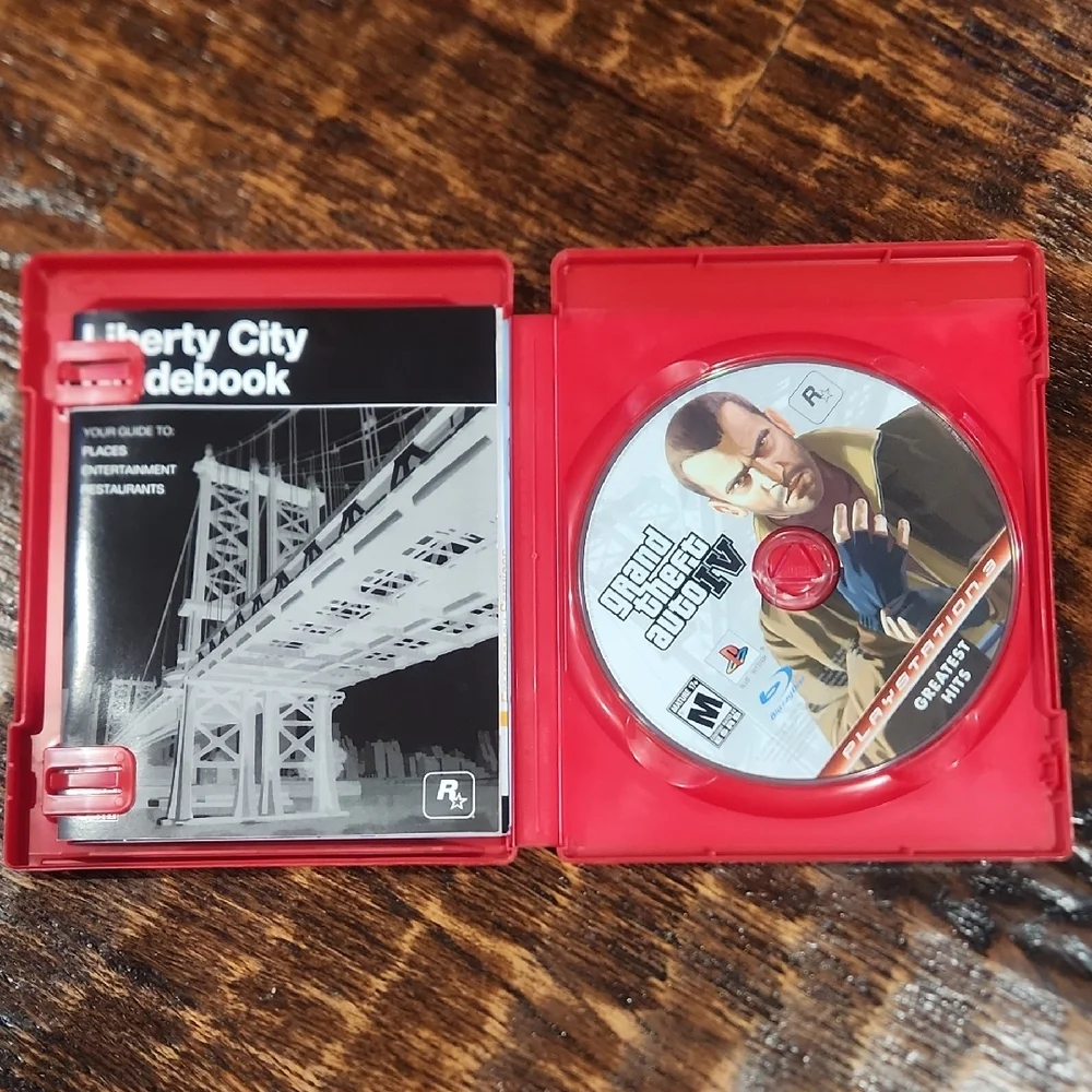 Sony PlayStation 3 Grand Theft Auto IV - Red Case